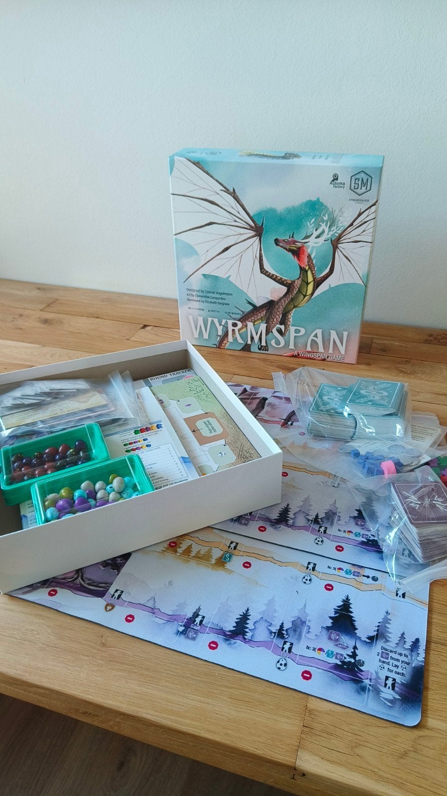 Wyrmspan bordspel met 2 neopreen speelmatten, Een of twee spelers, Ophalen of Verzenden, Zo goed als nieuw, Stonemaier Games