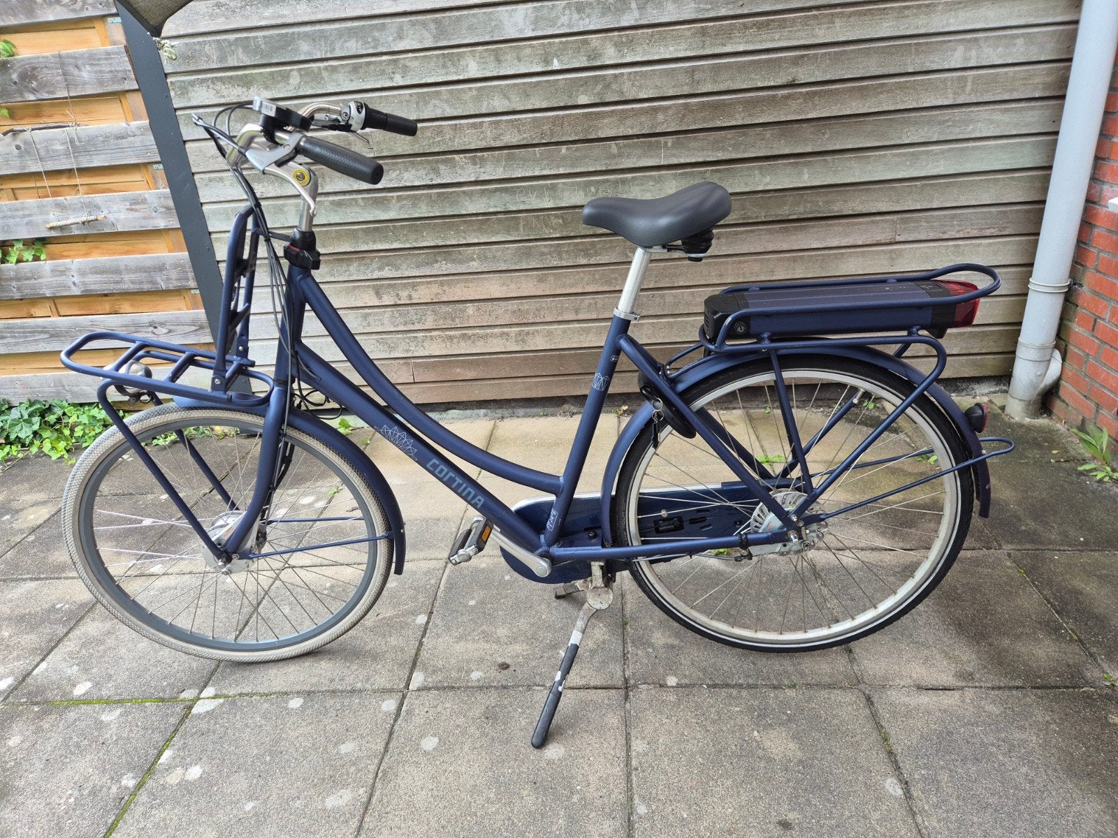 Cortina E-U4 Family frame 57 cm elektrische fiets, Gebruikt, Dubbele standaard, 56 cm of meer, 0 zitjes