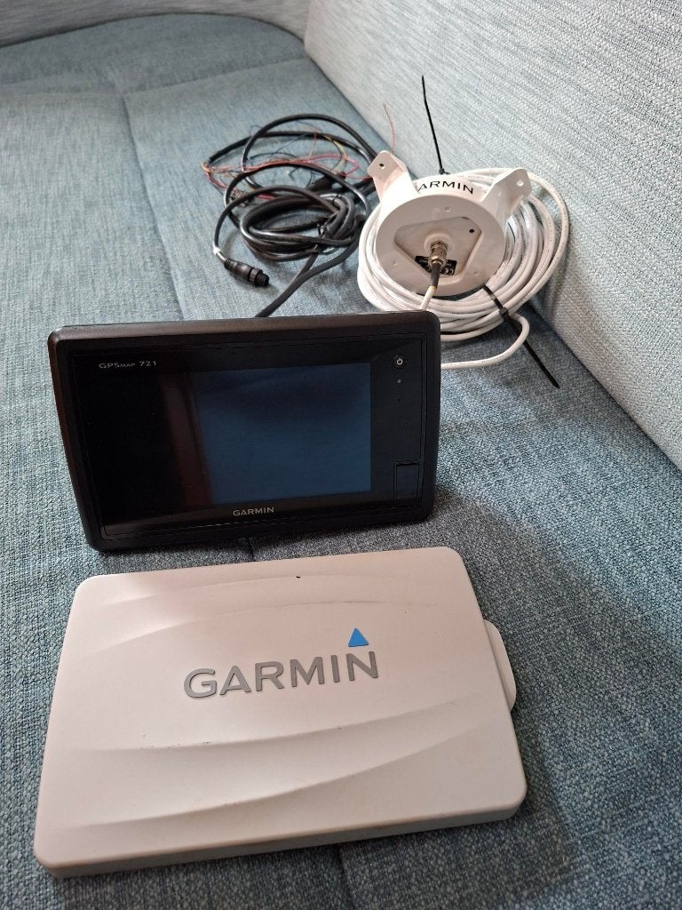 Complete Garmin GPSMAP 721 set + externe GPS antenne & kaart, Watersport en Boten, Ophalen of Verzenden, Zo goed als nieuw, Kaartplotter of Fish Finder