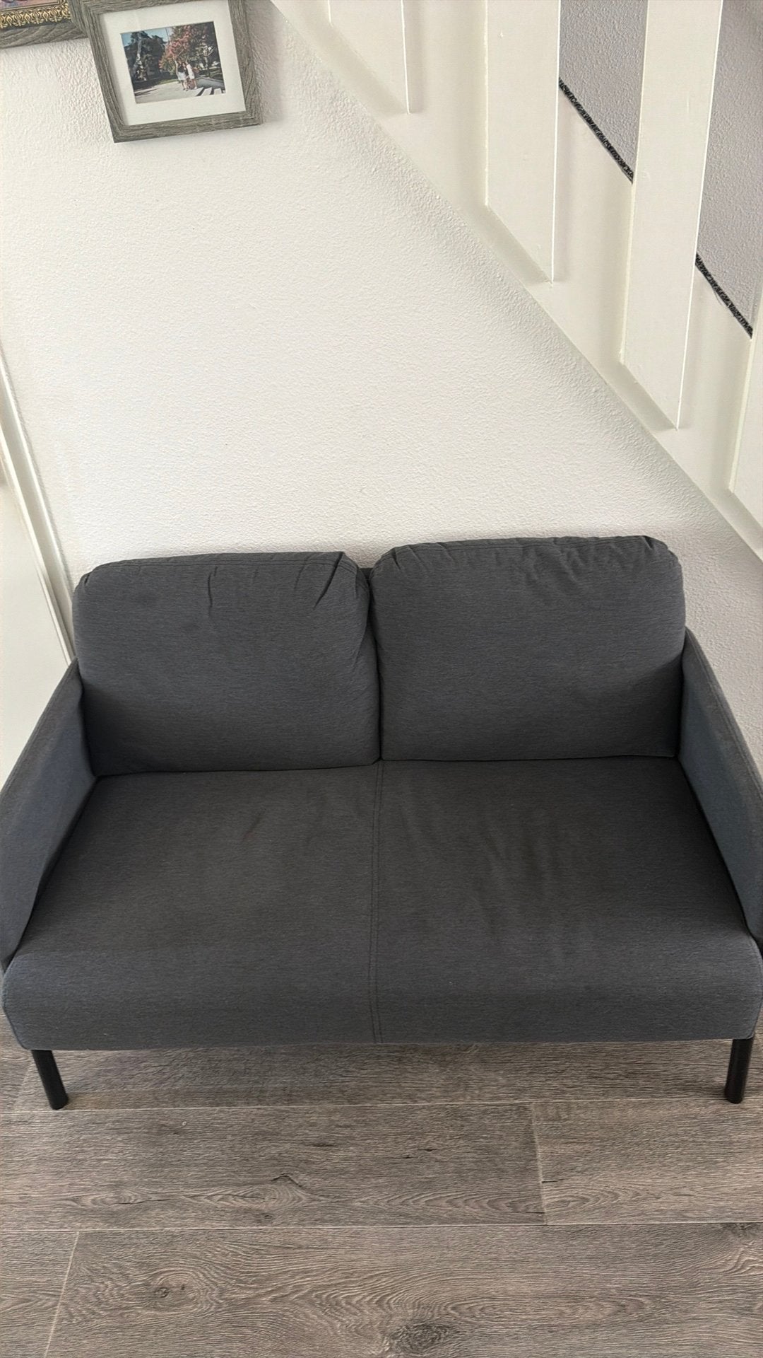 Bank ikea GLOSTAD 2-seat sofa, Knisa dark grey, Ophalen, Zo goed als nieuw, Tweepersoons