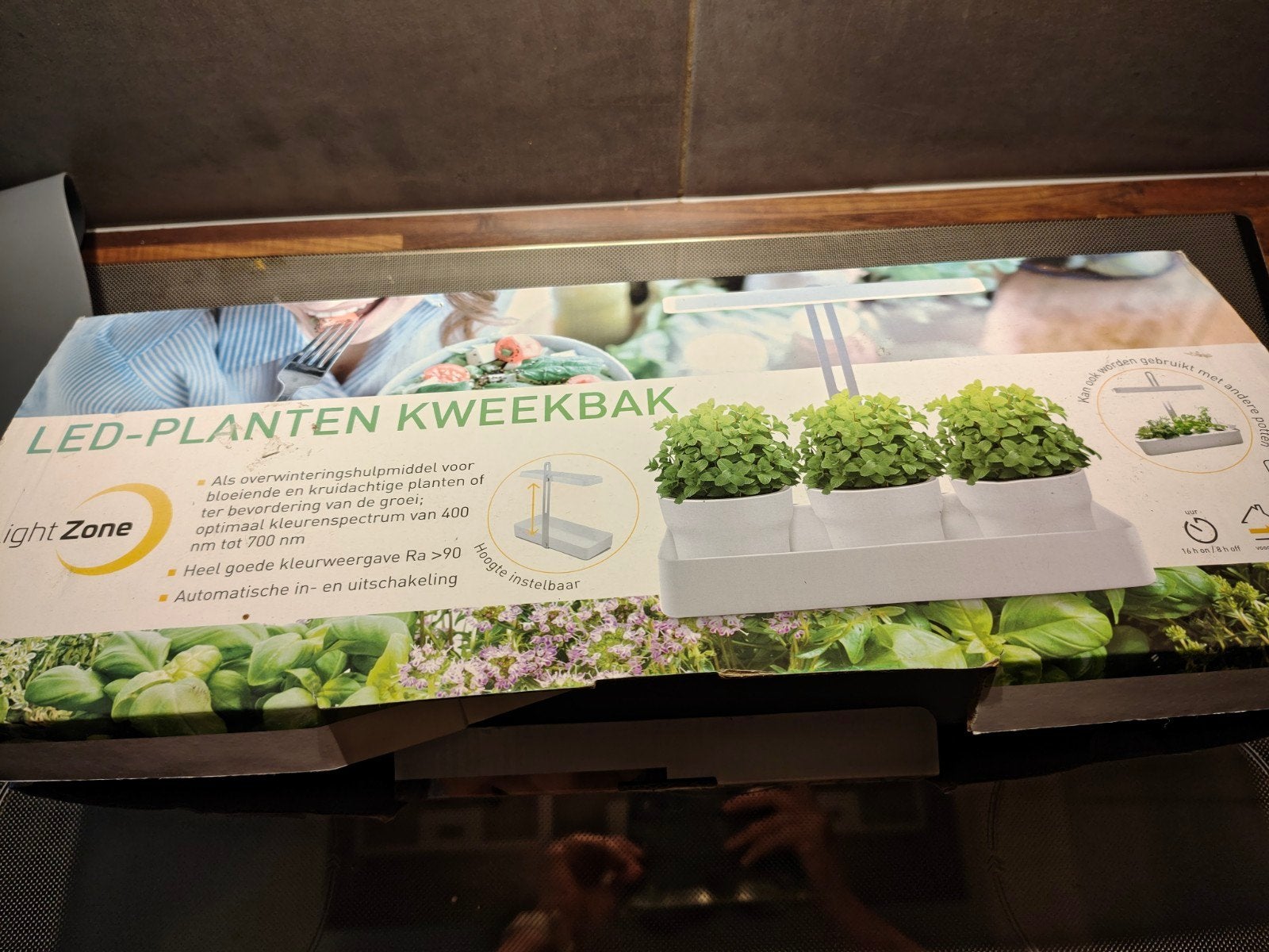 LED-planten kweekbak - Gebruikt maar in goede staat, Ophalen of Verzenden, Gebruikt, Kweekbak