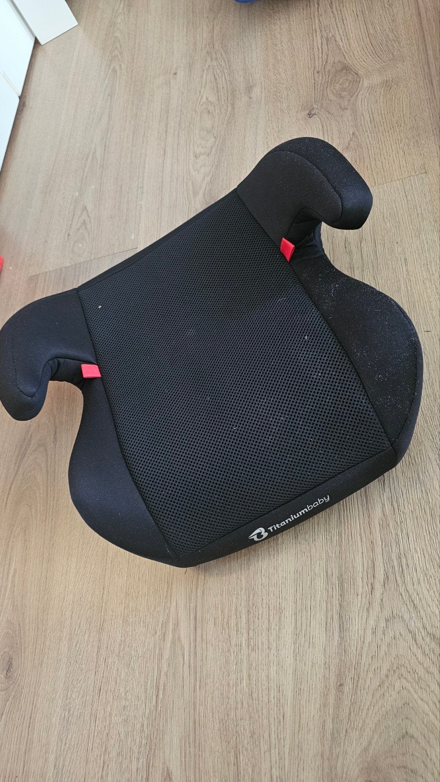 Titaniumbaby zitverhoger, Overige merken, Autogordel of Isofix, Gebruikt, 22 t/m 36 kg