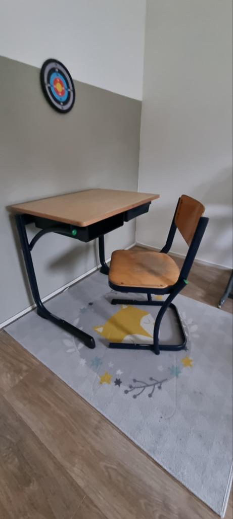 School bankjes, Ophalen, Gebruikt