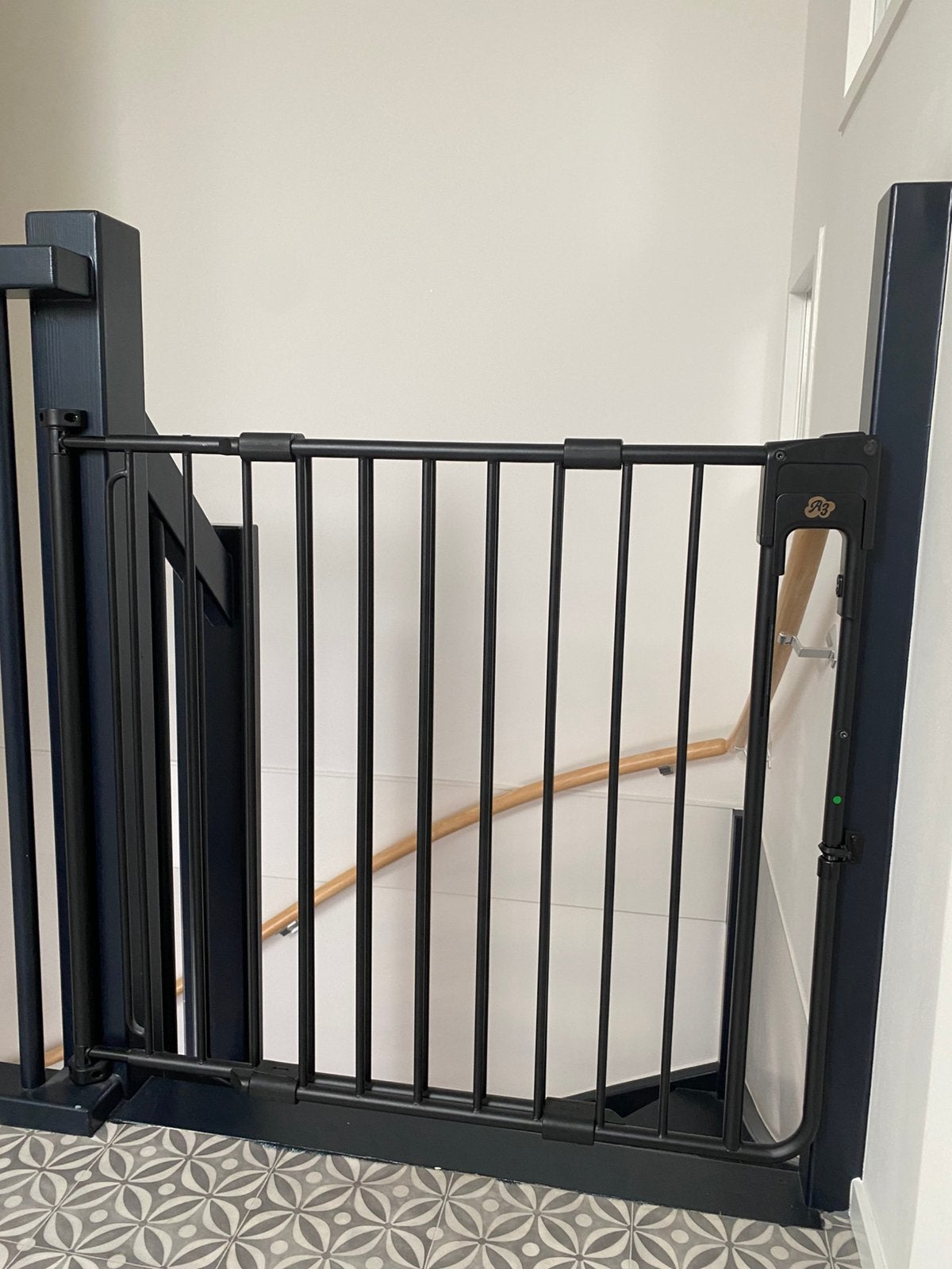 Traphekje zwart Fenns Safetydoor, Ophalen, Zo goed als nieuw, Metaal of IJzer, 115 cm of meer