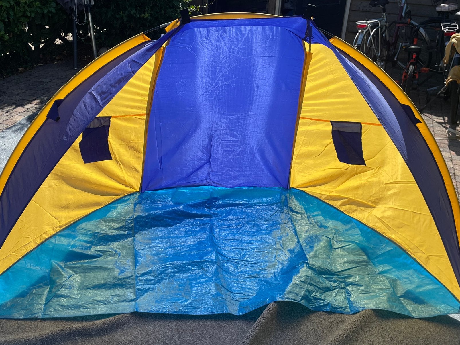 Strandtent, Verzenden, Zo goed als nieuw