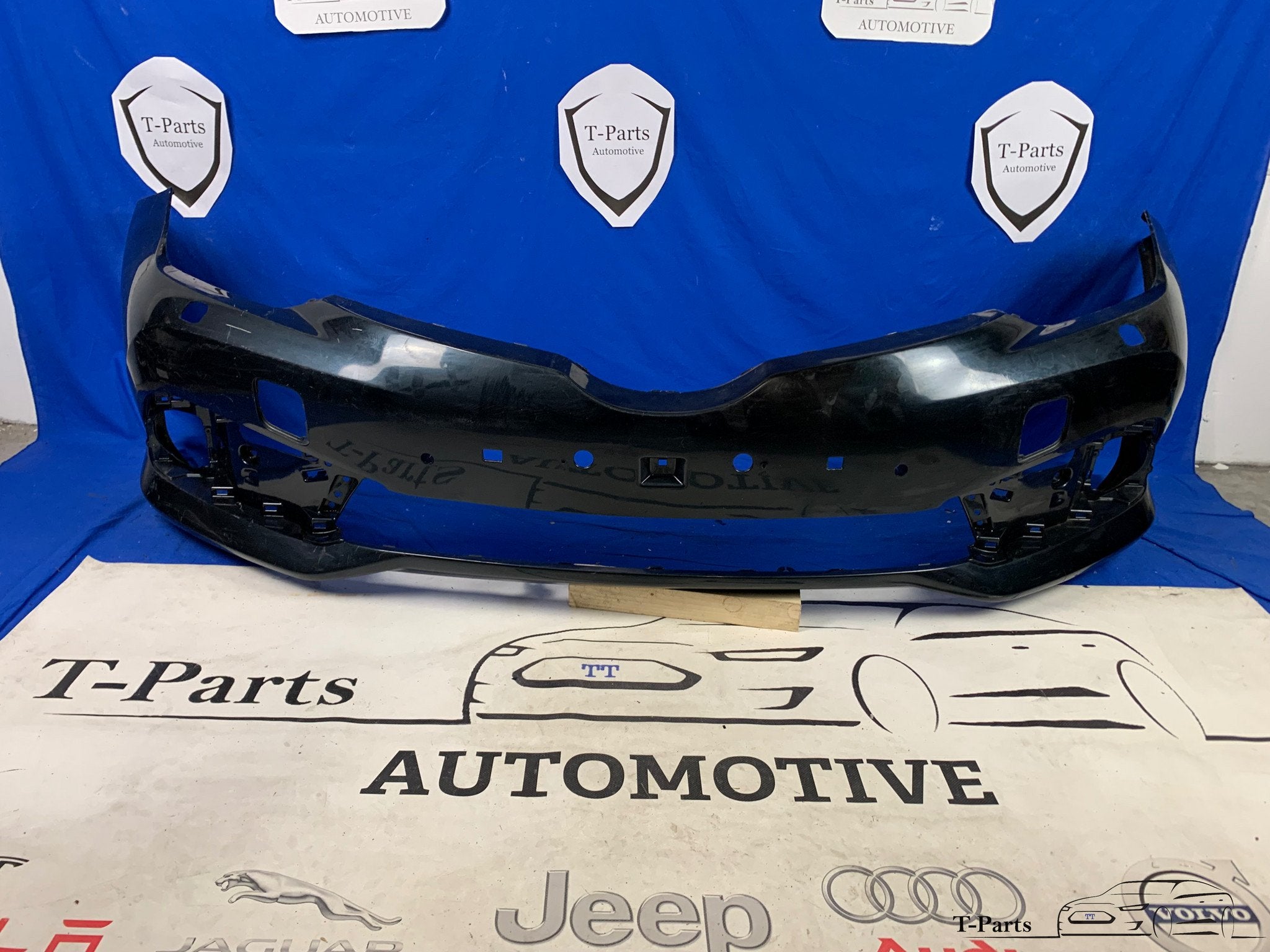 Toyota auris voorbumper sproeiers bumper 6x pdc, Info@fabrikant.eu, Ophalen of Verzenden, Toyota, Bumper