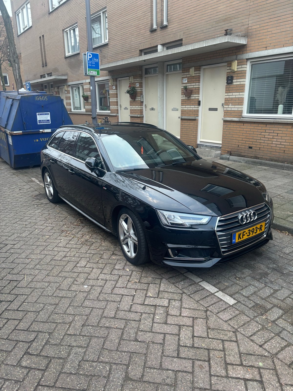 Audi A4 1.4 Tfsi 110KW Avant AUT 2016 Zwart, Auto's, Audi, 4 cilinders, A4, Zwart, Origineel Nederlands