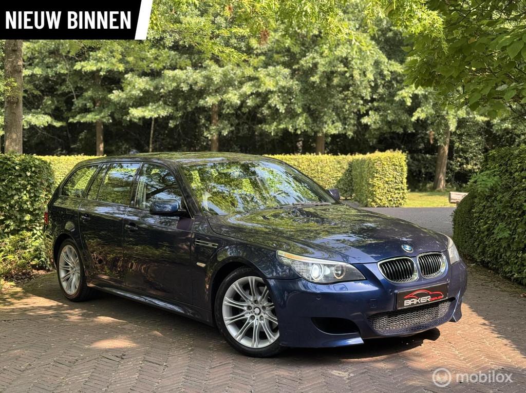 BMW 5-serie Touring 523i - M-pakket - Sport stoelen - M5 -, Auto's, 13 km/l, Achterwielaandrijving, Gebruikt, Blauw