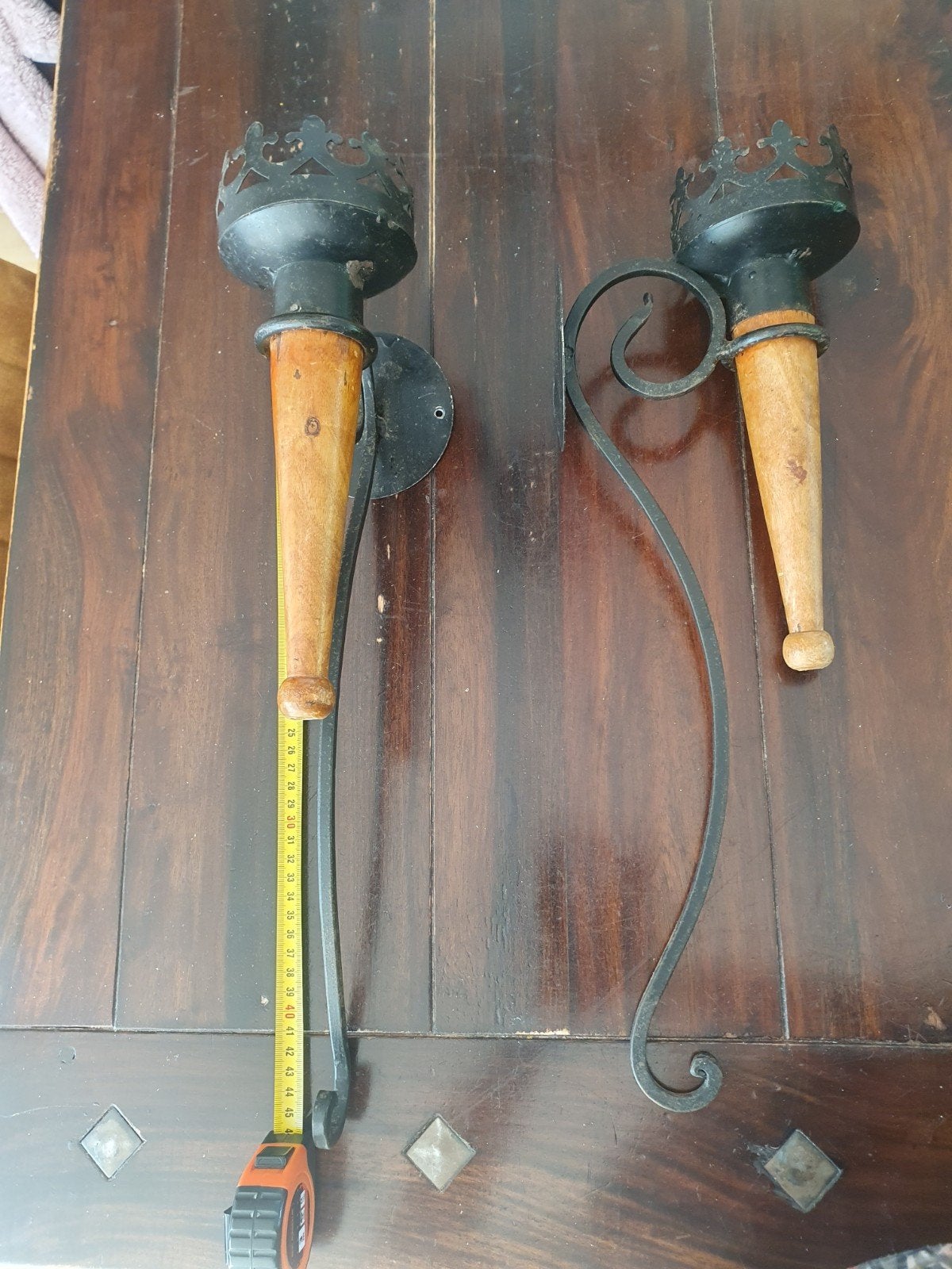Set van 2 wandkandelaars in smeedijzer en hout, Ophalen of Verzenden