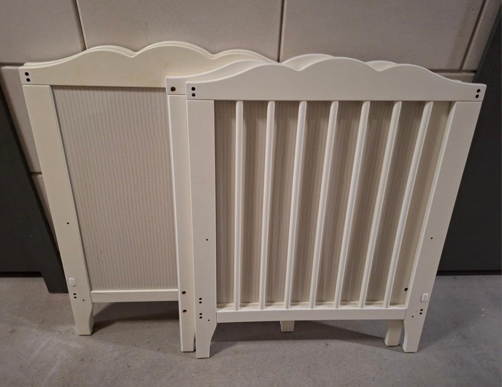 2 Kinderbedjes Ikea Hensvik. 2 voor 50 euro., Ophalen, Gebruikt, Ledikant