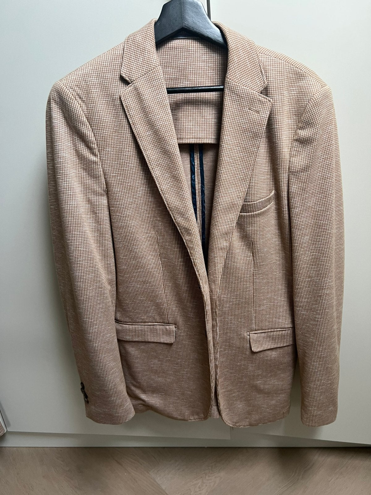 WE Fashion slim fit pak – Charlie Blazer & Trouser – Maat 48, Ophalen of Verzenden, Gedragen, Maat 48/50 (M), Beige