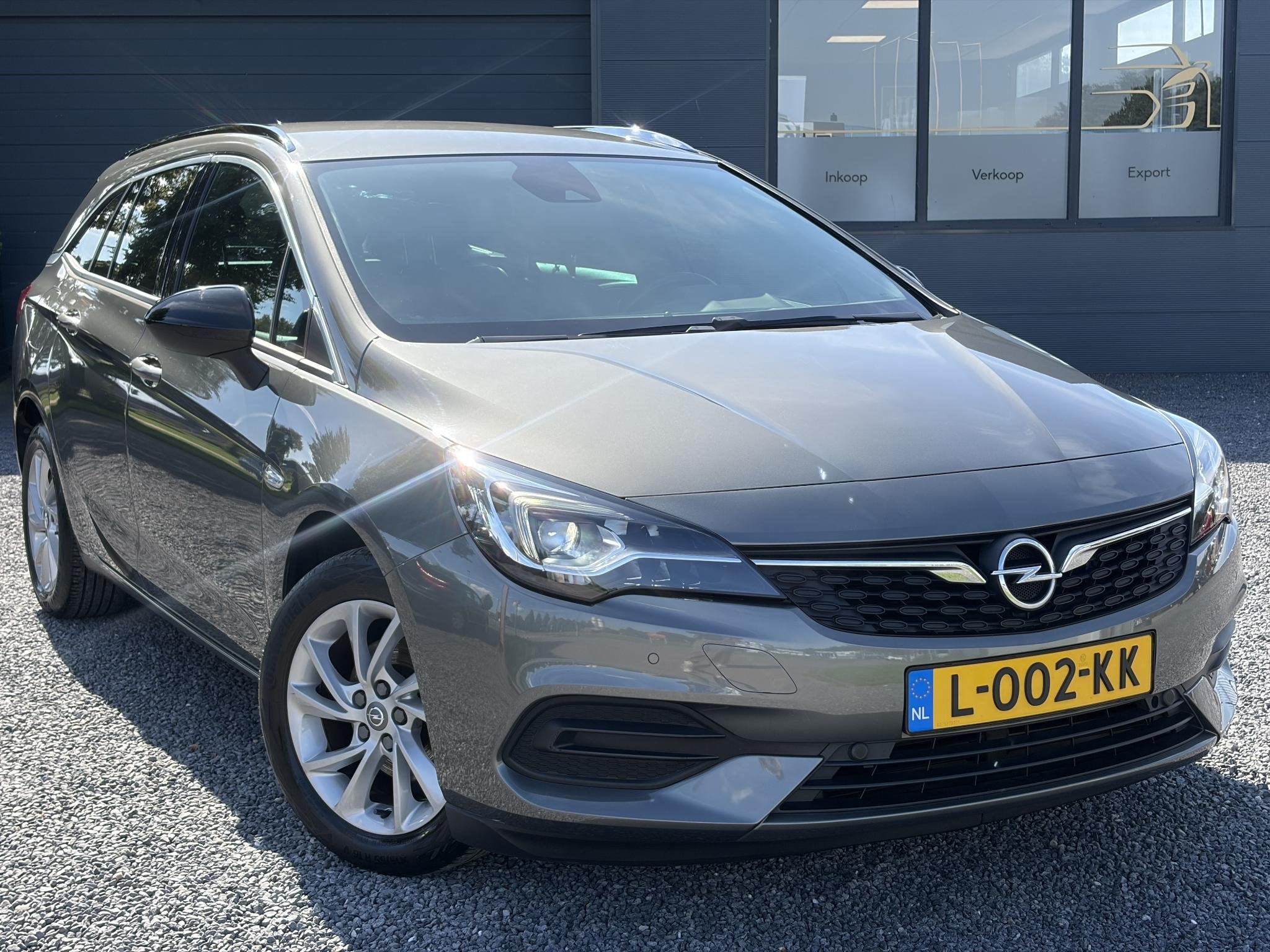 Opel Astra Sports Tourer 1.2 Business Elegance 1e Eigenaa, Auto's, Dealer onderhouden, Stof, Gebruikt, 1199 cc
