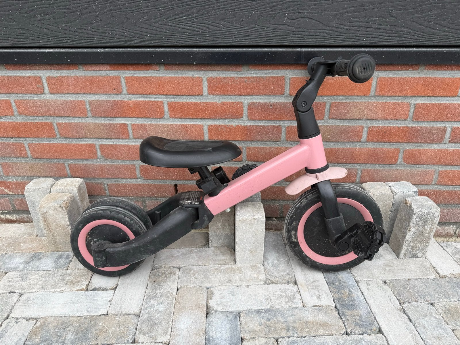 Roze 3-in-1 Kinderfiets: Loopfiets, Driewieler & Fiets, Fietsen en Brommers, Ophalen, Gebruikt, Terugtraprem, Minder dan 16 inch