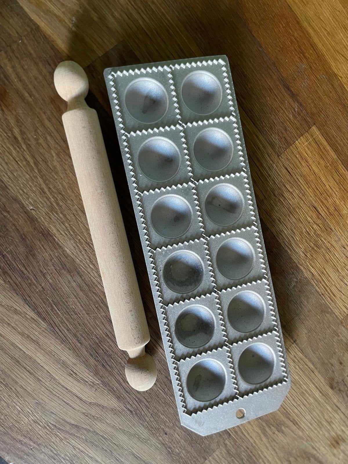 Ravioli kit, vorm en roller, Hout, Zilver, Ophalen of Verzenden, Overige typen