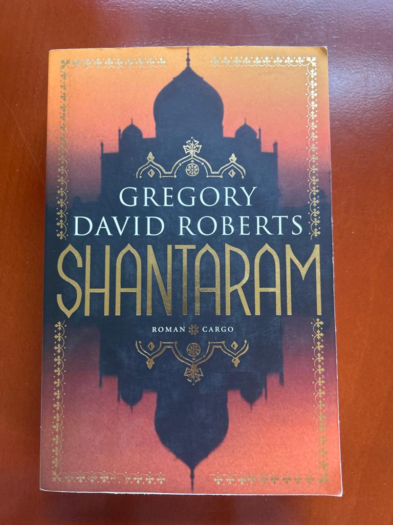 Shantaram - Gregory David Roberts (Roman), Ophalen of Verzenden, Gelezen, Wereld overig