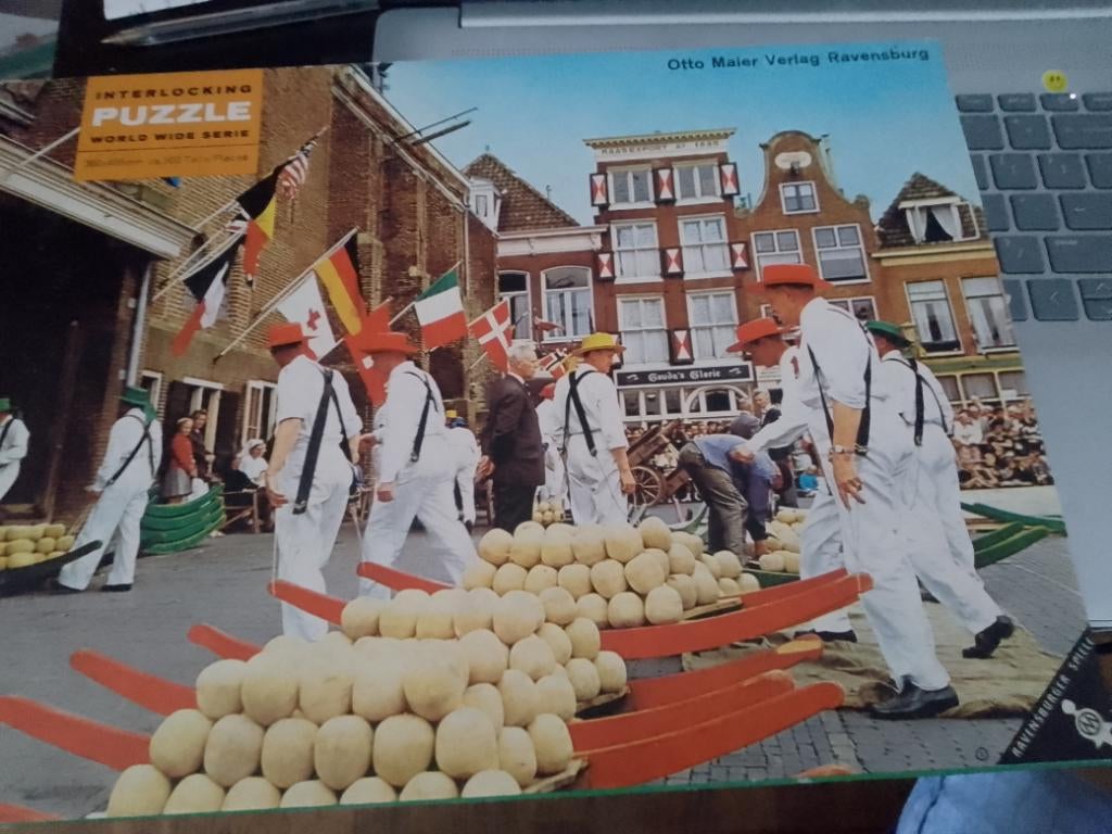 puzzel  kaasmarkt   alkmaar 500 stukjes compleet, Ophalen, 500 t/m 1500 stukjes, Zo goed als nieuw