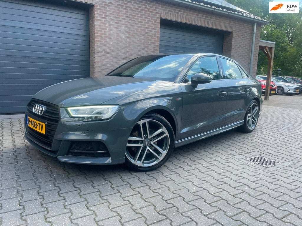 Audi A3 Limousine 30 TFSI S edition ECC NAVI APPLE CARPLAY 2, Auto's, Audi, Bedrijf, Te koop, A3, ABS, Adaptive Cruise Control