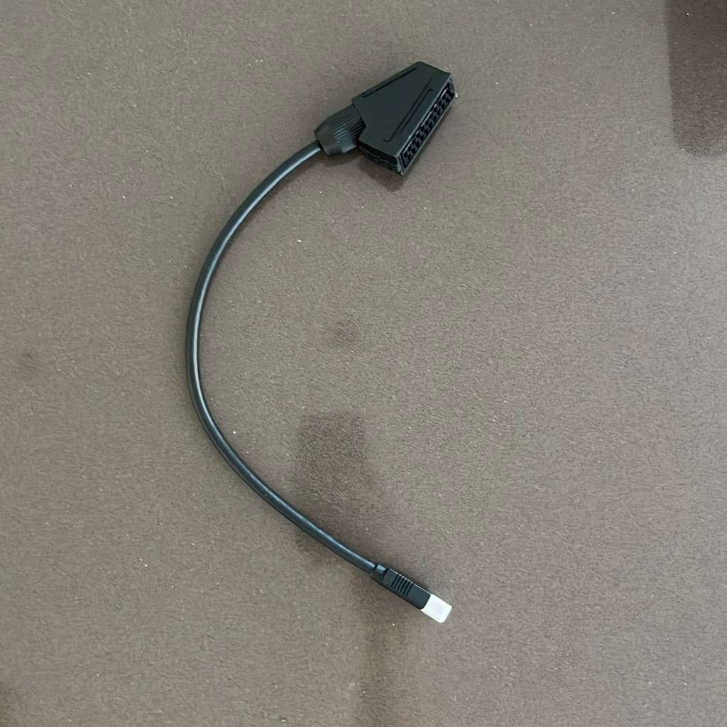Scart verloopkabel voor smart tv, Ophalen, Zo goed als nieuw, Minder dan 2 meter, Scartkabel