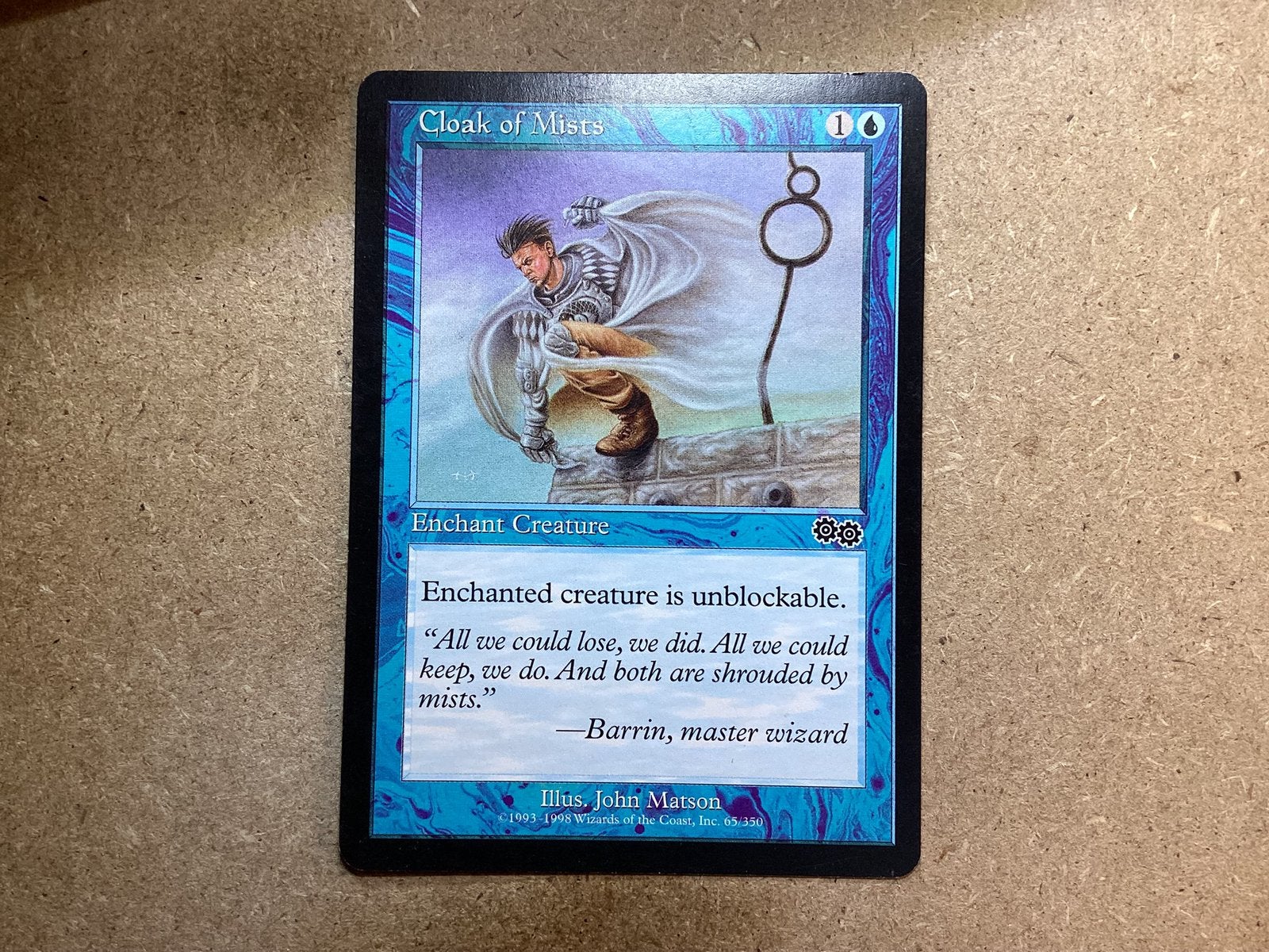 1x Cloak of Mists [065/350] (Excellent), Ophalen of Verzenden, Zo goed als nieuw, Losse kaart