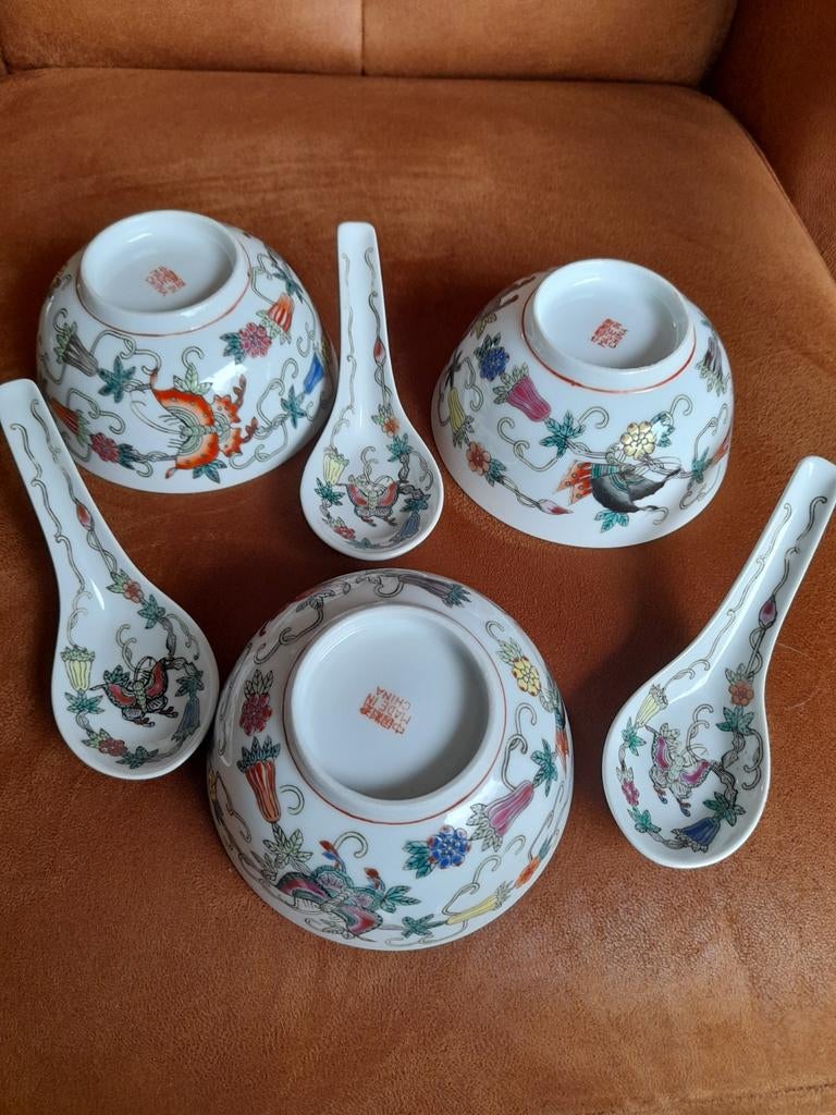 Drie Chinese rijstkommen met lepels €20, Antiek en Kunst, Antiek | Porselein, Ophalen of Verzenden