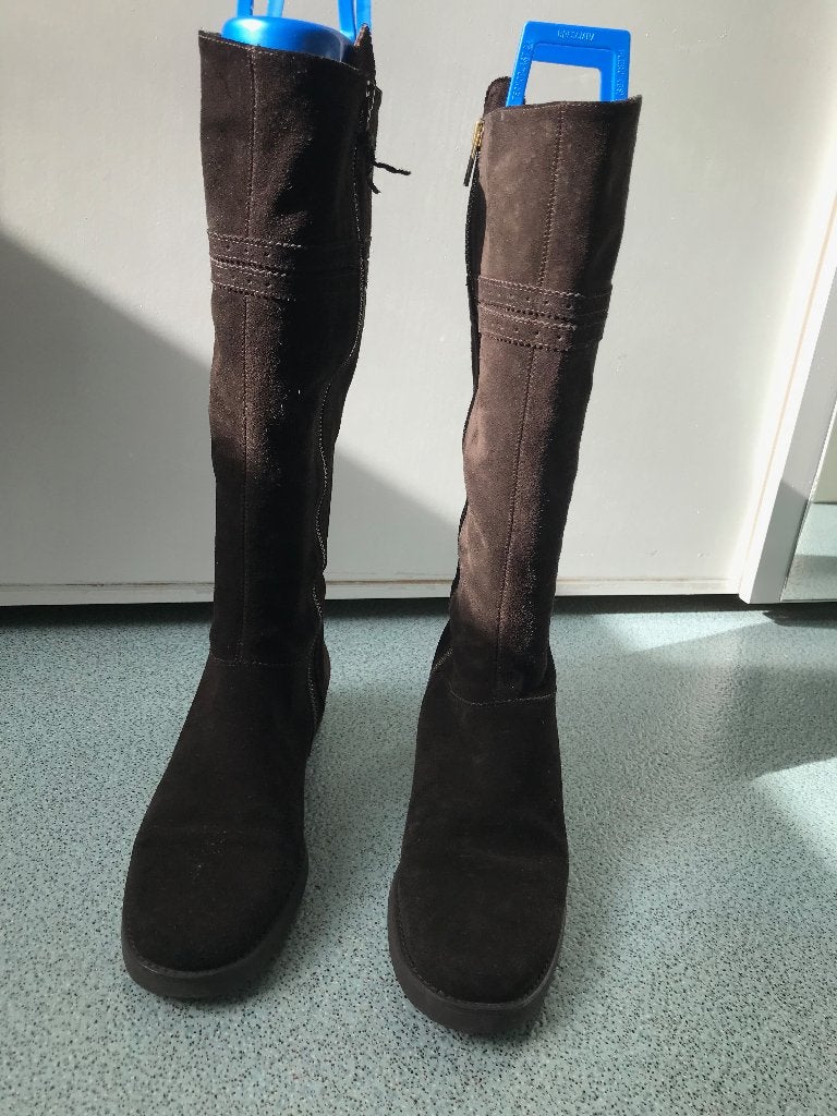 Vanilia Bruin Suede Laarzen maat 37, Hoge laarzen, Bruin, Vanilia, Ophalen of Verzenden