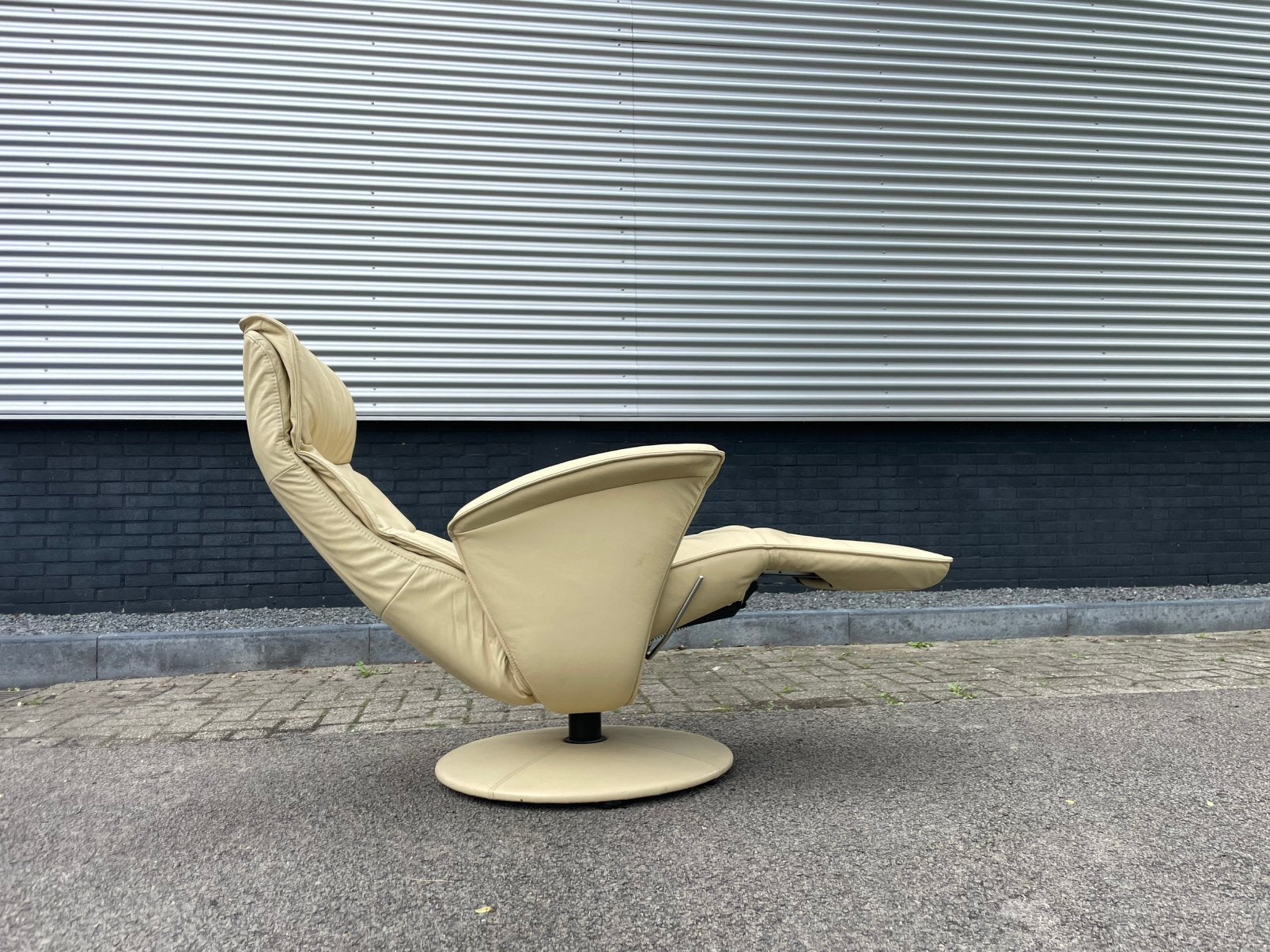 Creme kleurige leren relax fauteuil / relax stoel, Ophalen, Minder dan 75 cm, 50 tot 75 cm, A
