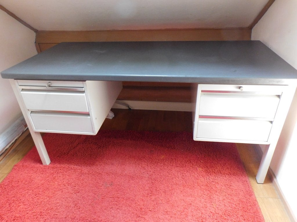 Stalen buro, Ophalen, Demontabel, Gebruikt, 150 cm