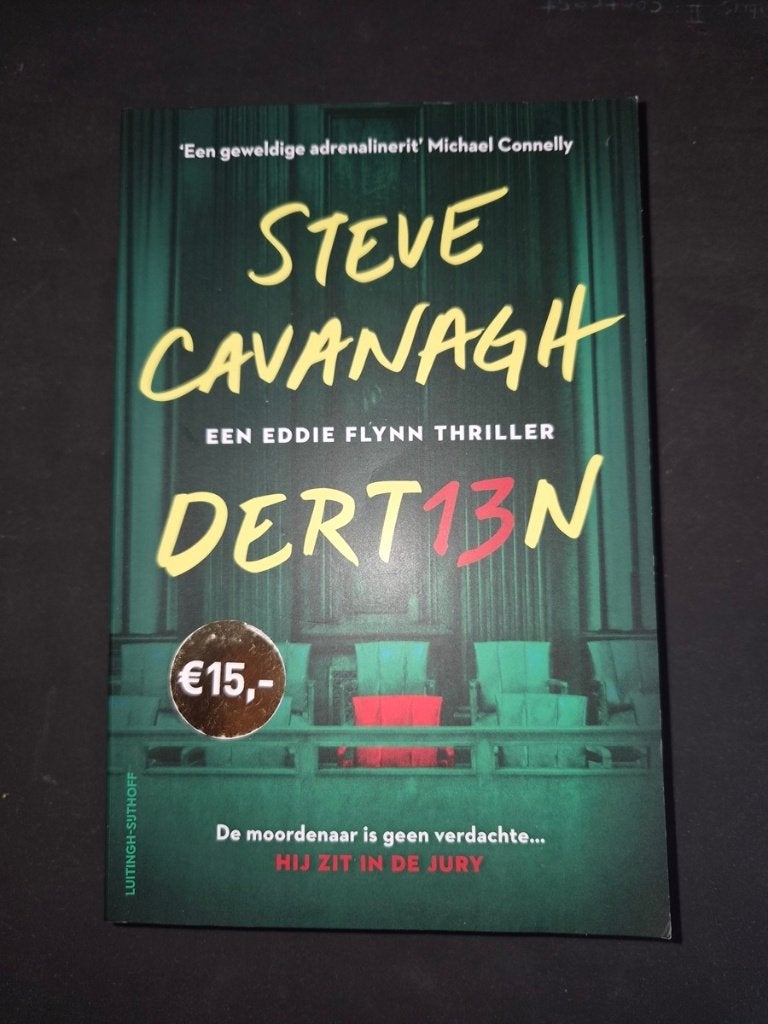 Steve Cavanagh - Dertien, Ophalen of Verzenden, Zo goed als nieuw