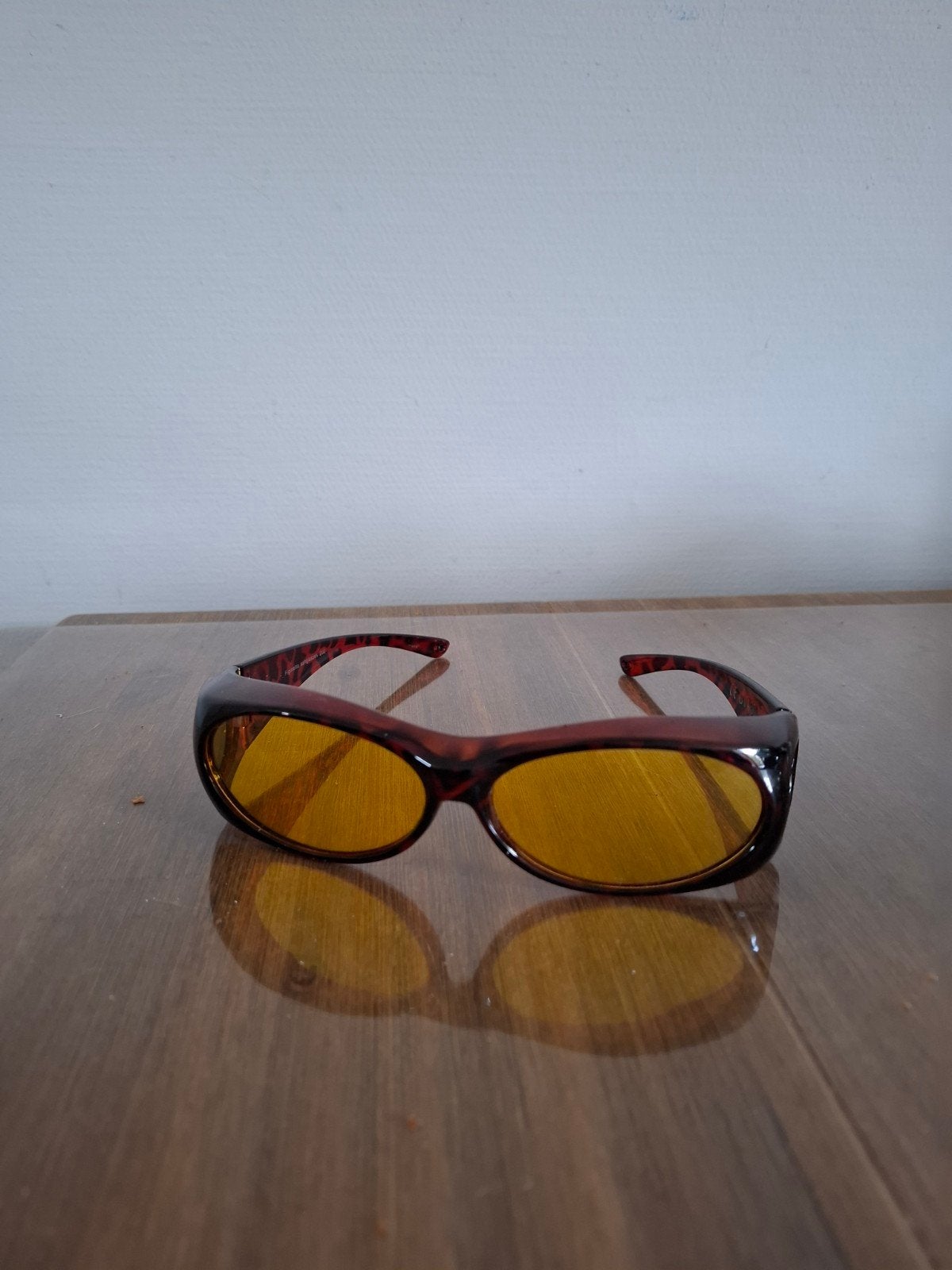 PD Unisex Overzet Zonnebril Schildpadmotief Mat Bruin, Overige merken, Zonnebril, Bruin, Ophalen of Verzenden