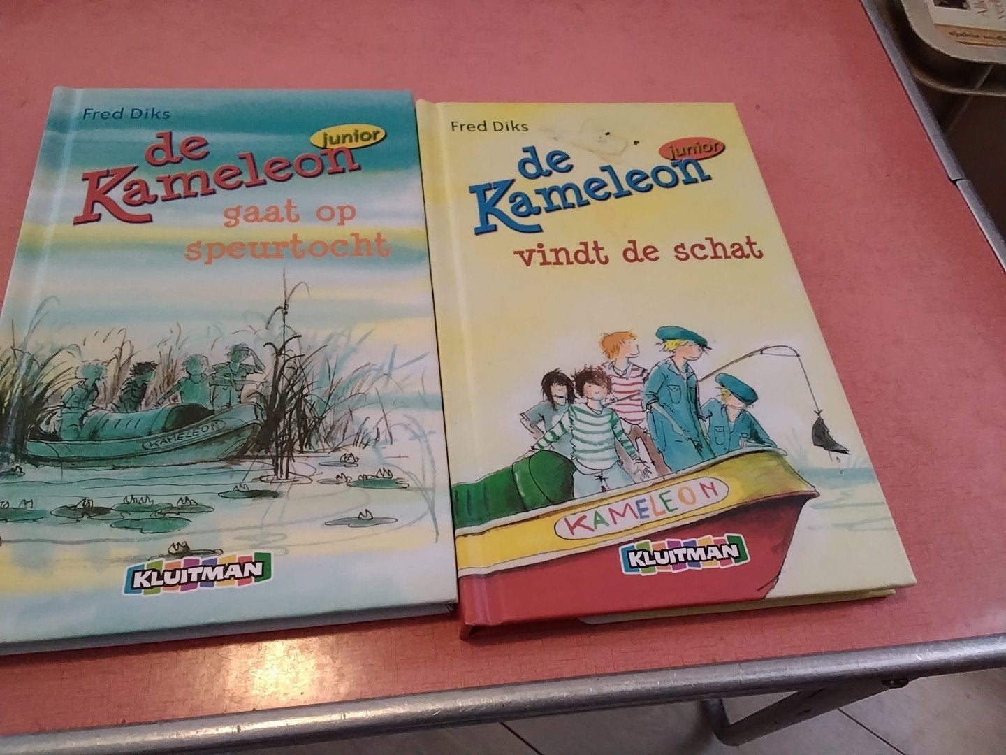 fred diks de kameleon junior € 2.50 per stuk, Ophalen of Verzenden, Zo goed als nieuw, Fictie algemeen