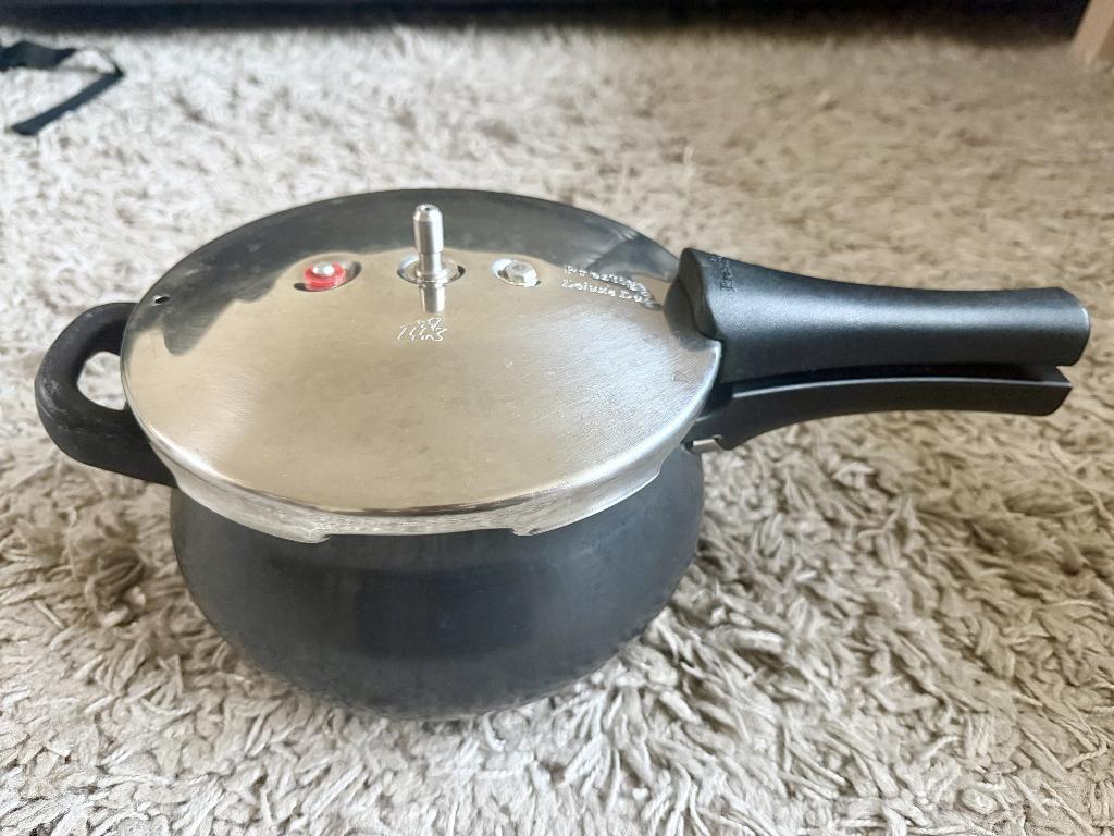 Pressure Cookers and Idly Maker, Ophalen, Zo goed als nieuw, Rvs, Overige typen