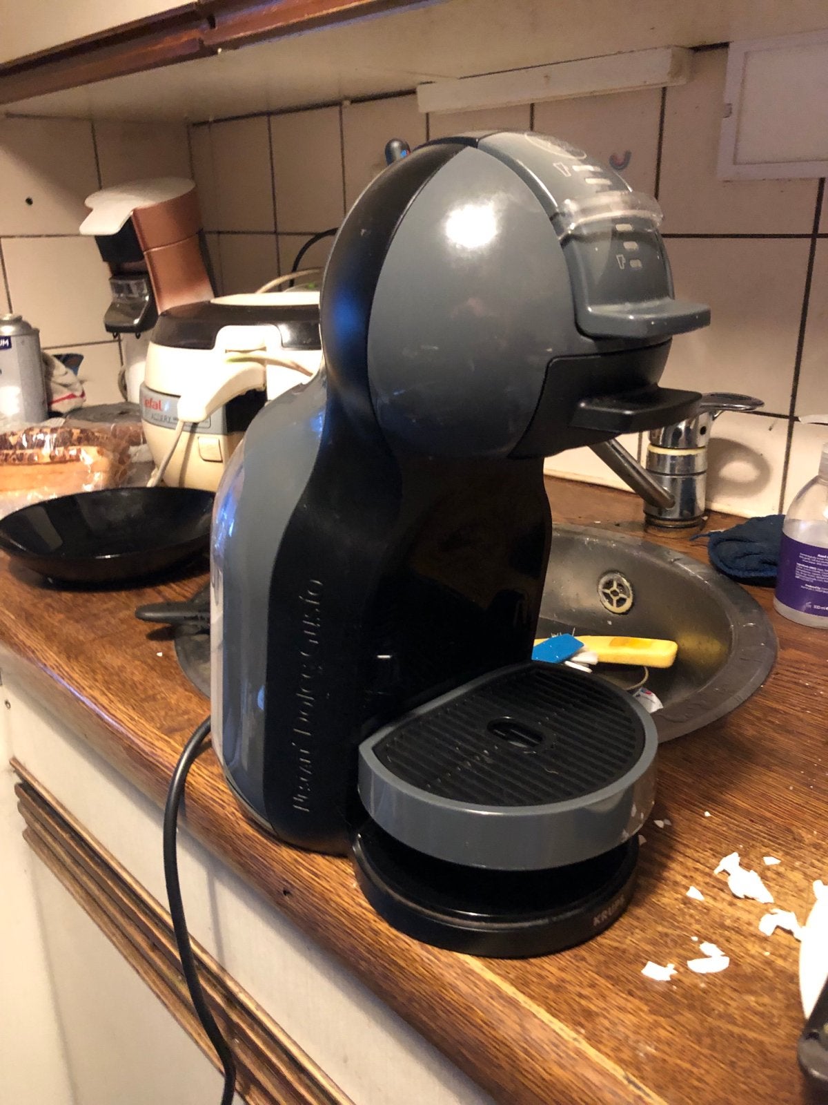 Nescafé Dolce Gusto Krups koffiezetapparaat, zo goed als nie, Ophalen, Koffiemachine, Zo goed als nieuw, 2 tot 4 kopjes