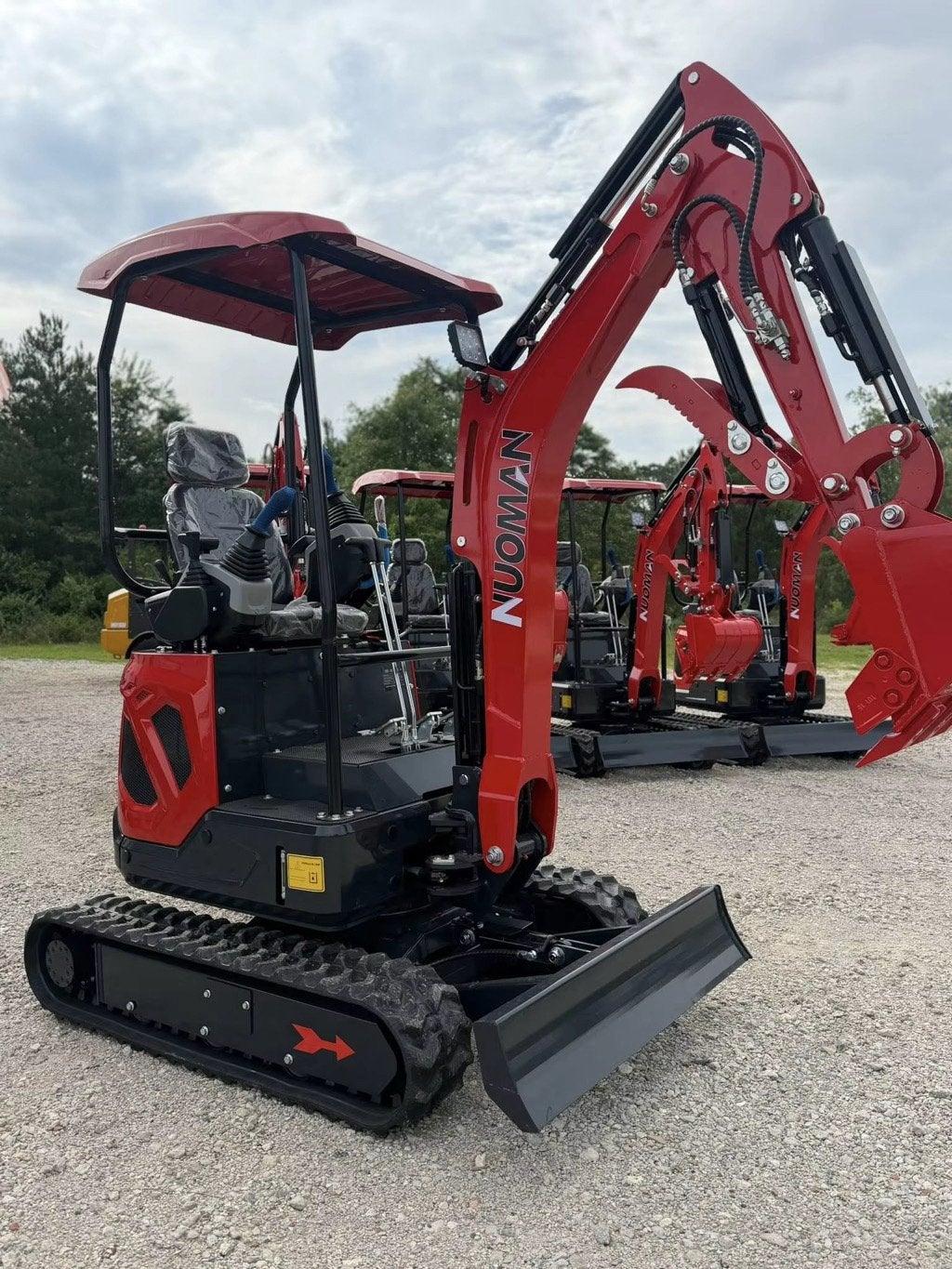 Nuoman 1.8 ton minigraver - 18kW 3 cil diesel, Ophalen, Graafmachine