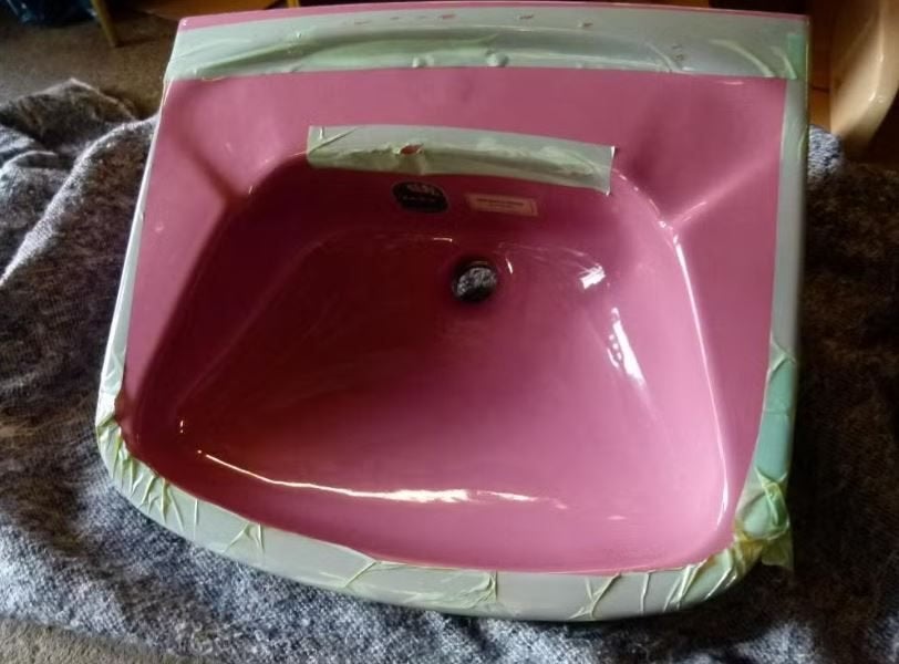 vintage stock wastafel lavabo 70er jaren Flieder rose, Ophalen, Zo goed als nieuw, Steen, Wastafel