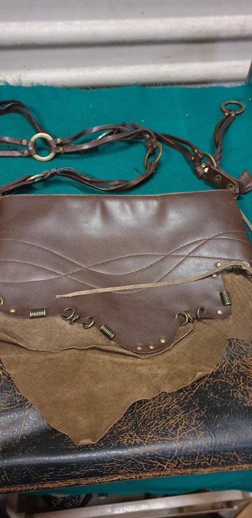 schoudertas bruin leer, mina matini, Ophalen of Verzenden, 'T Olde Gre-j, Info@toldegrej.nl, Endepoelstraat 20f Didam