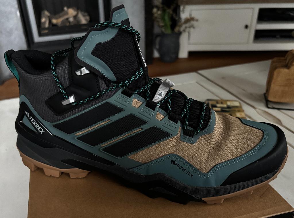 Wandelschoenen Adidas, Ophalen of Verzenden, Zo goed als nieuw, Schoenen