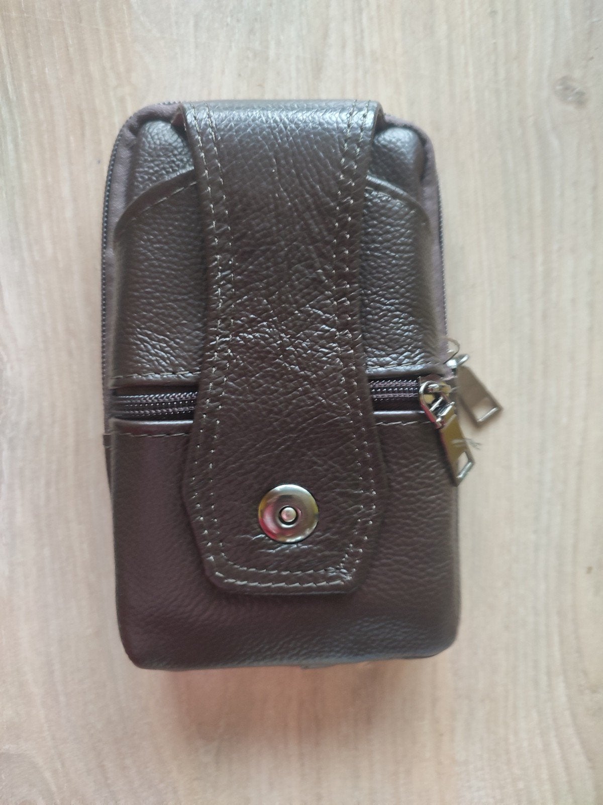 tasje voor aan je broekriem., Ophalen of Verzenden, Nieuw, Bruin, Overige typen