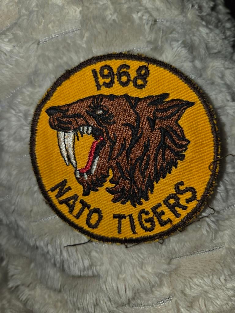 originele 1968 NATO TIGERS meet patch, Ophalen of Verzenden