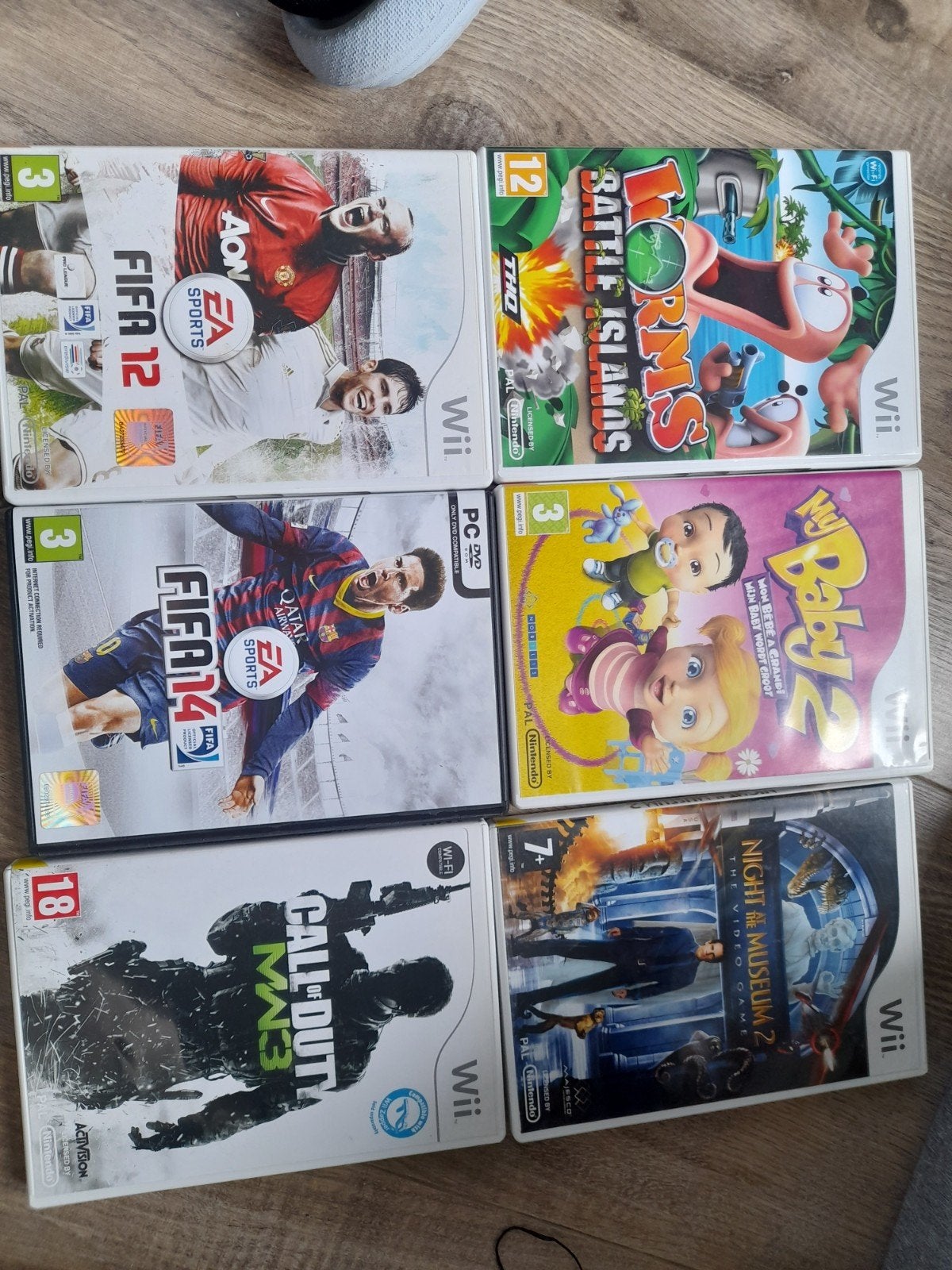 4 Wii spellen - Fifa 12, Call of Duty MW3, Spelcomputers en Games, Games | Nintendo Wii, Ophalen of Verzenden, Zo goed als nieuw