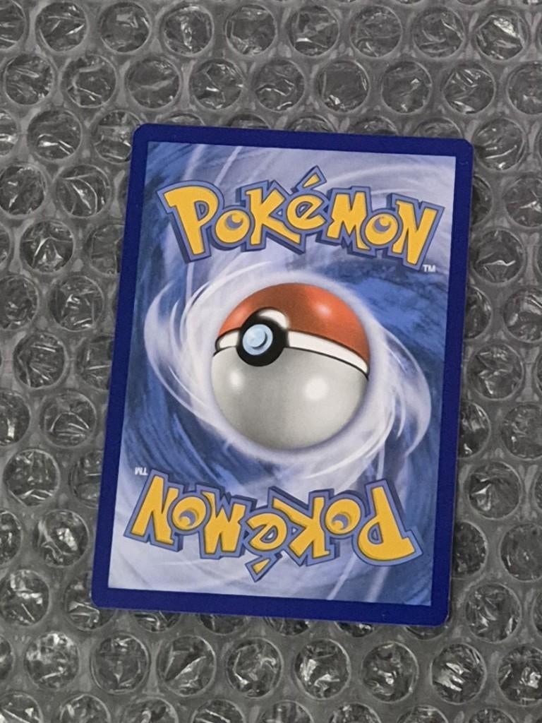 Holo Foil Alolan Muk 58/149 Sun & Moon Base Set, Ophalen of Verzenden, Zo goed als nieuw, Losse kaart, Foil