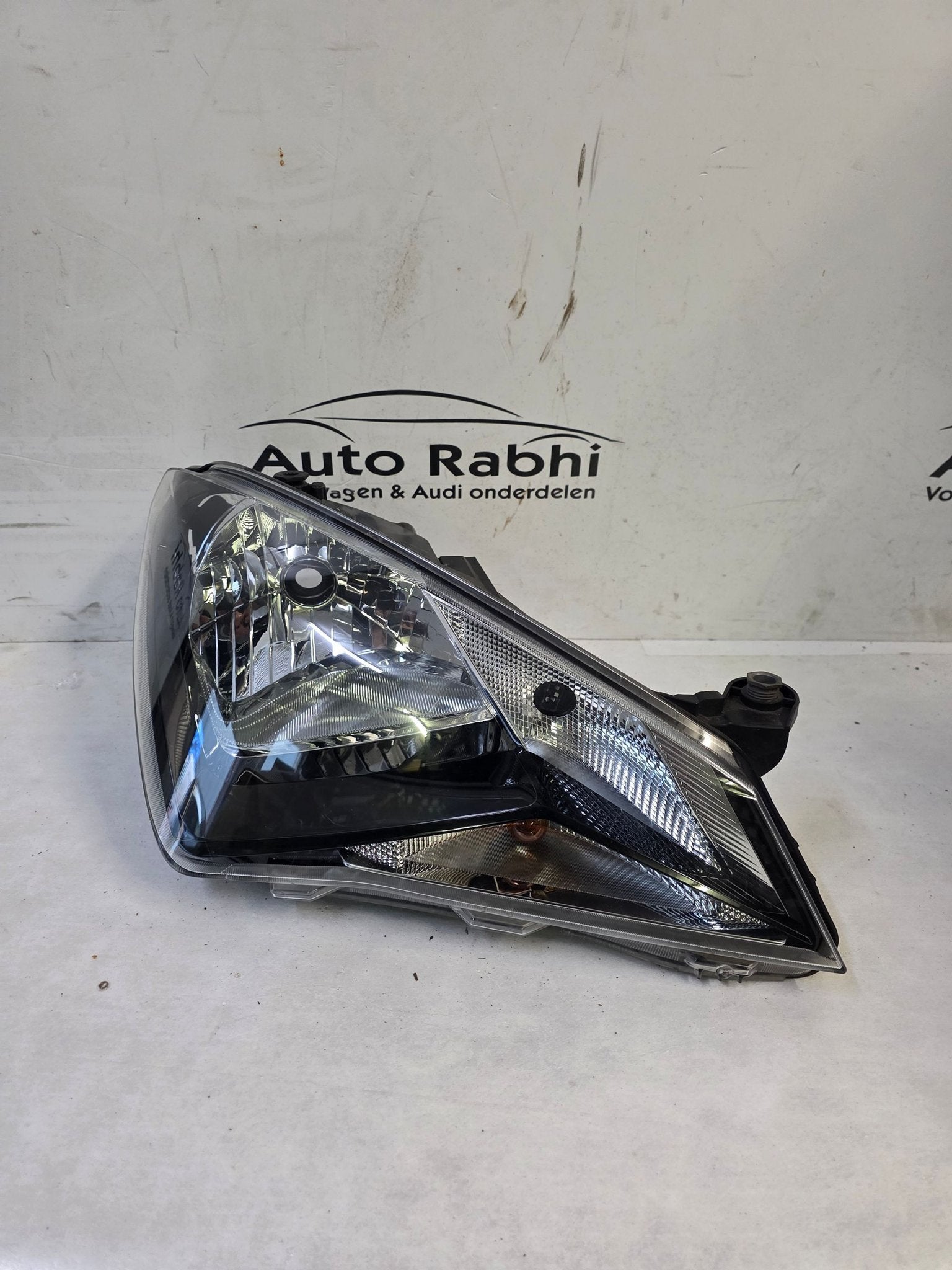 SEAT MII KOPLAMP RECHTS 1SL941016F ORIGINEEL, Gebruikt, -, -, Ophalen of Verzenden