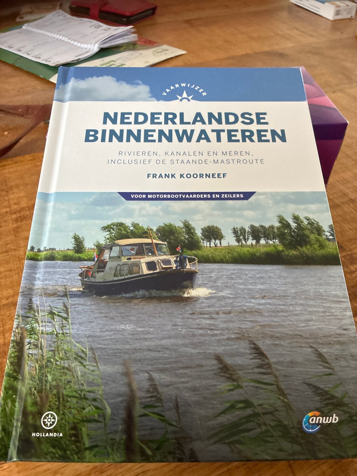 Vaarwijzer Nederlandse Binnenwateren - ANWB, Boeken, Gelezen, Ophalen of Verzenden, Reisgids of -boek, ANWB