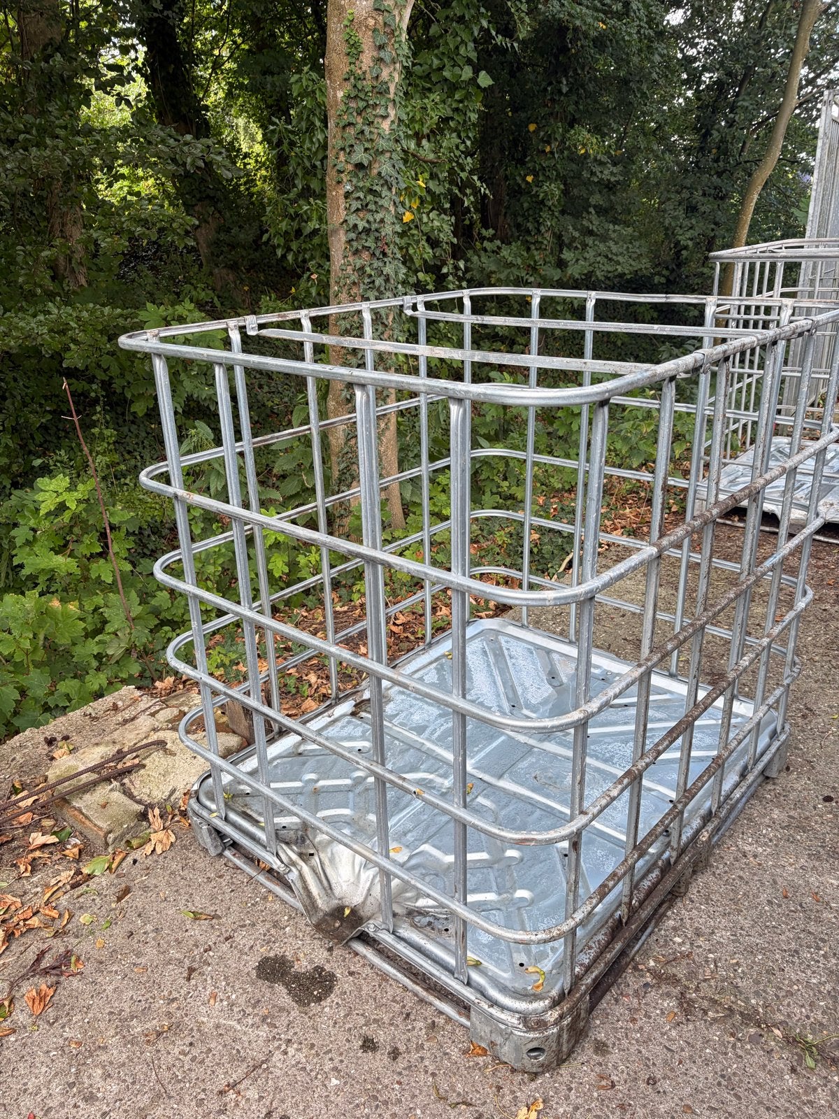 Ibc opslag metalen pallet, Ophalen, 100 cm of meer, 60 cm of meer, Bak of Kist
