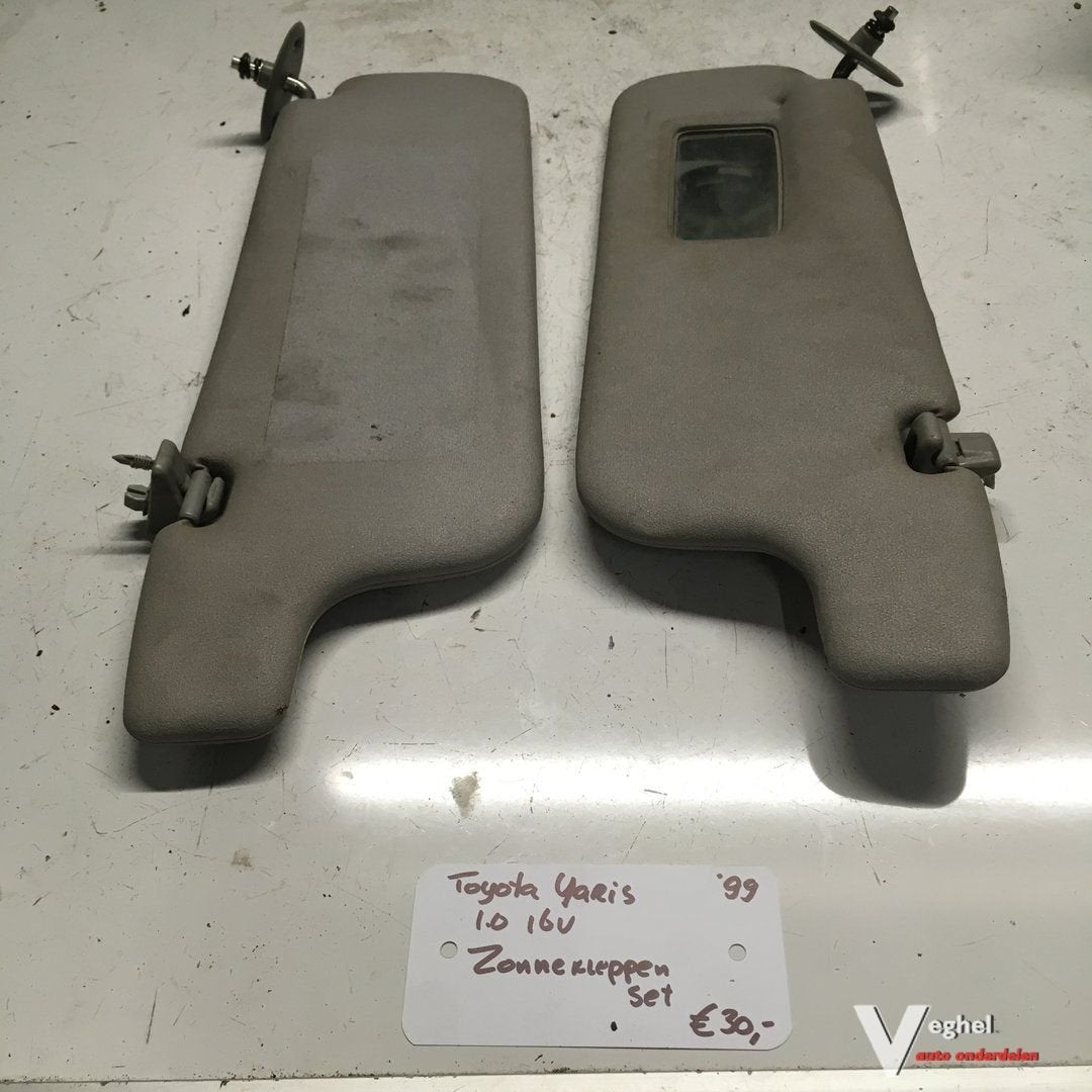 Toyota Yaris 1.0 16v 1999 2500189  Zonnekleppen set, Gebruikt, -, -, Ophalen of Verzenden