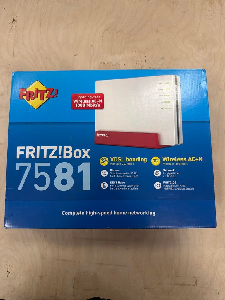 Fritz!Box 7581 modem, nieuw in doos, Ophalen of Verzenden, Nieuw, Router met modem