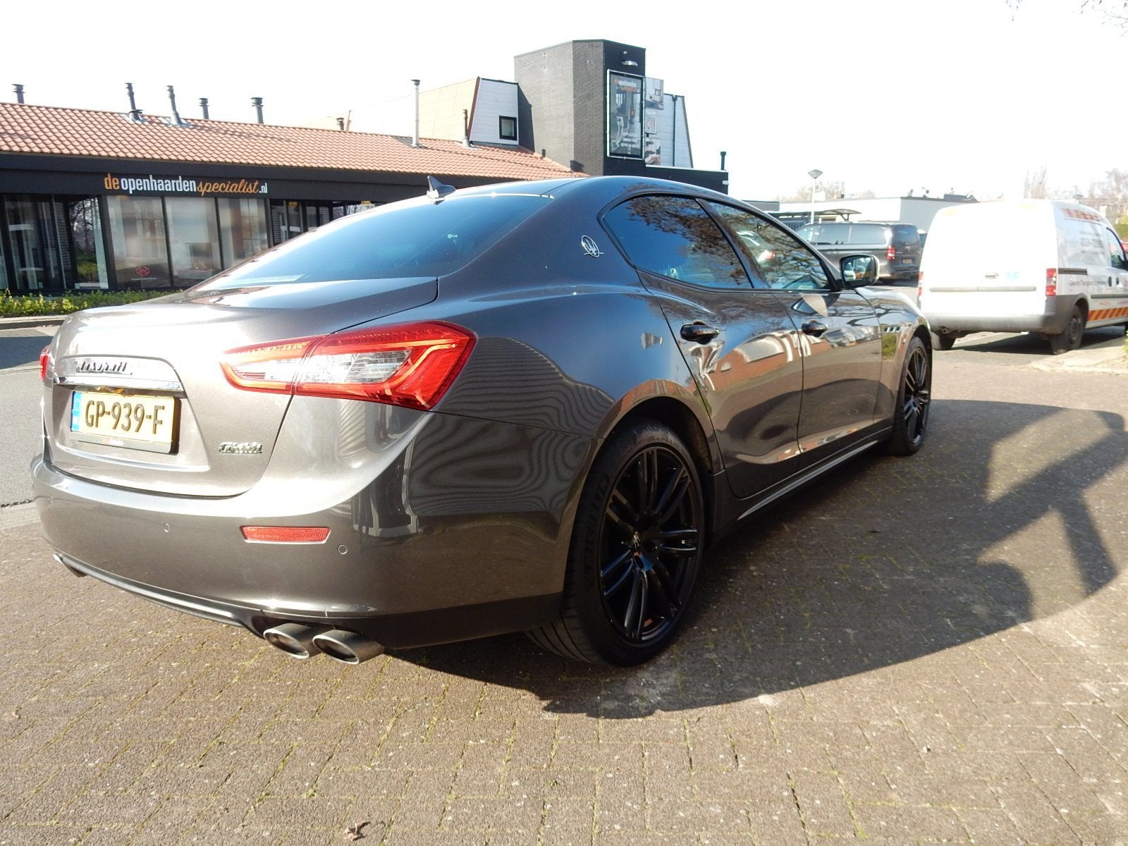 Maserati Ghibli 3.0 V6 D*LEDER*SCH DAK*XENON*20 INCH*, Auto's, Achterwielaandrijving, Gebruikt, Zwart, Bi-Xenon koplampen