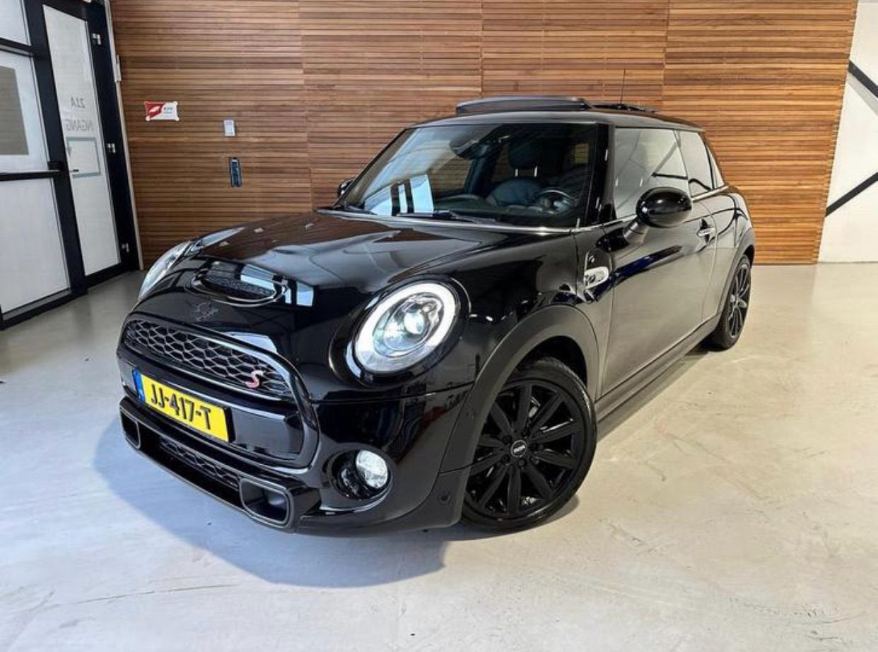 MINI Cooper S 2016 | Full Options | Black on Black |, Auto's, Mini, Particulier, Cooper S, ABS, Achteruitrijcamera, Benzine, Automaat