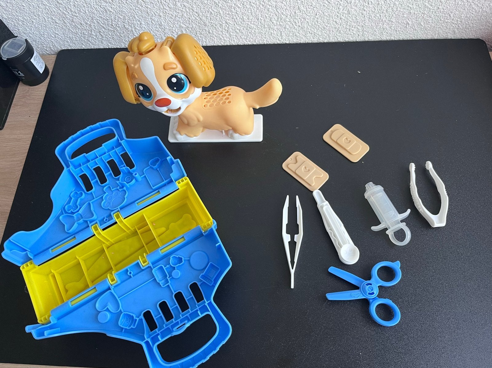 Play-Doh hond met klei instrumenten, Ophalen of Verzenden, Zo goed als nieuw, Knutselen