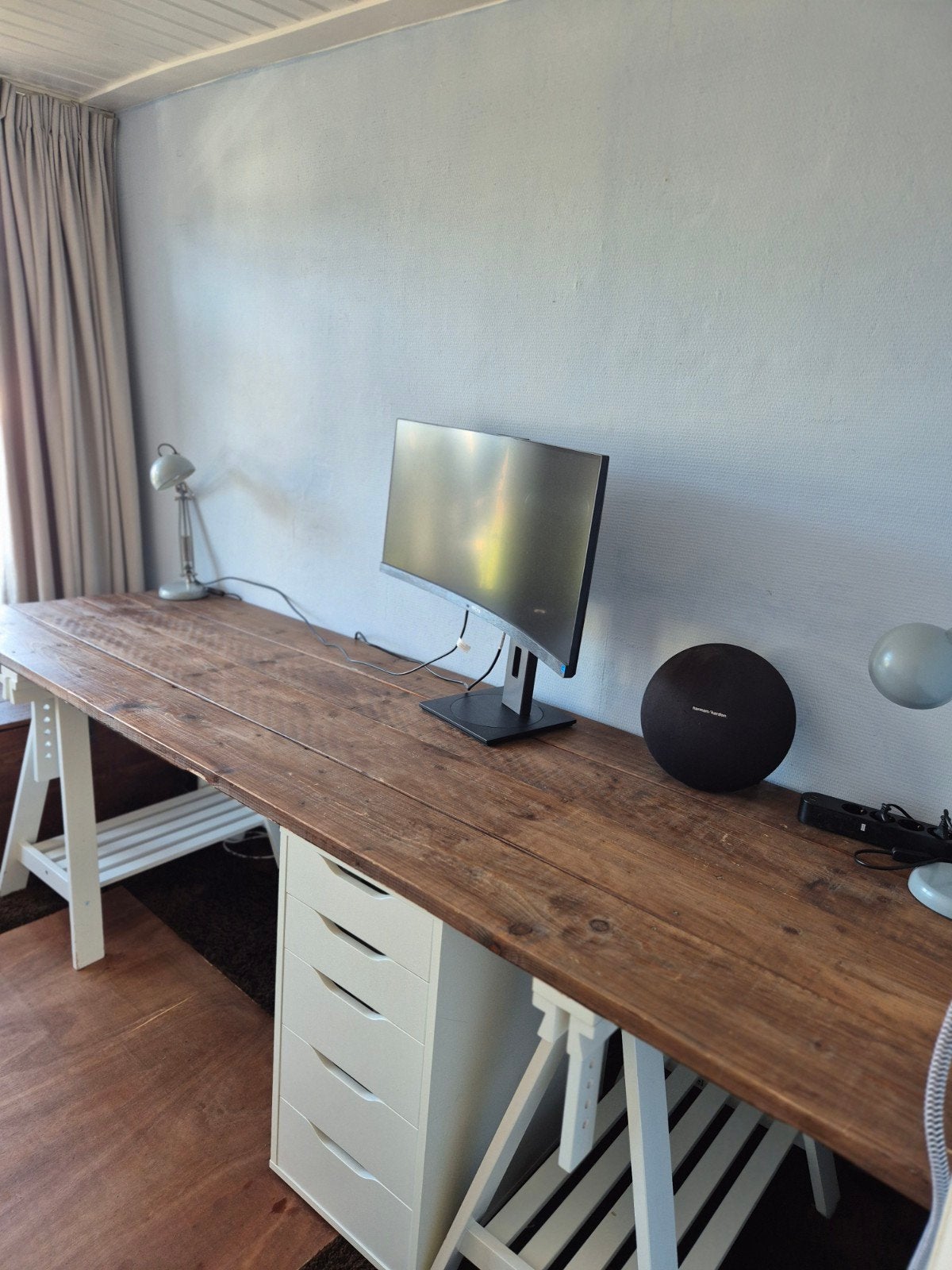 Houten bureau incl. IKEA ALEX + 2 FINNVARD-schragen, Ophalen