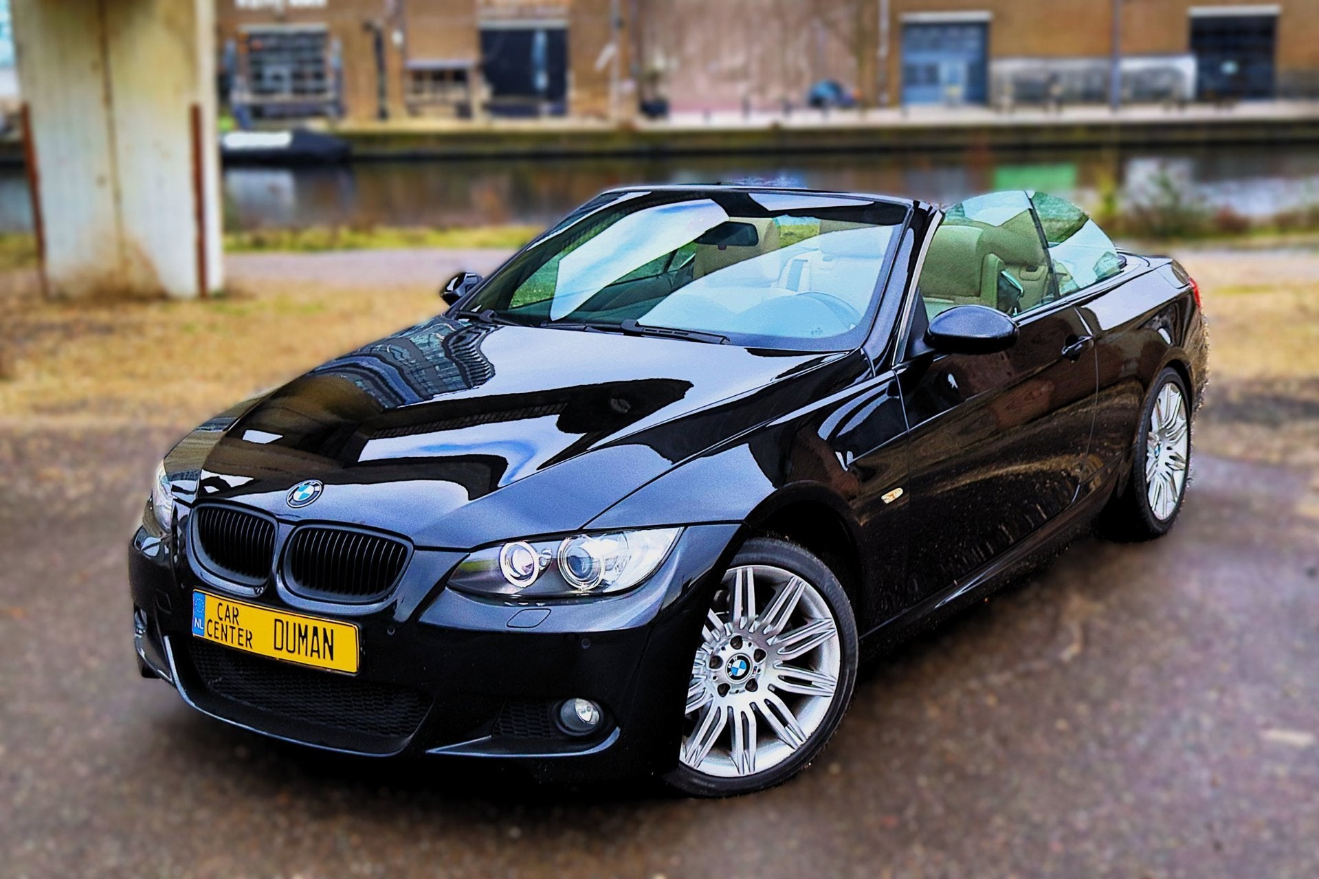 BMW 3-serie 325i 325 E93 Cabrio M pakket High Exe., Dealer onderhouden, Gebruikt, Cabriolet, 211 pk